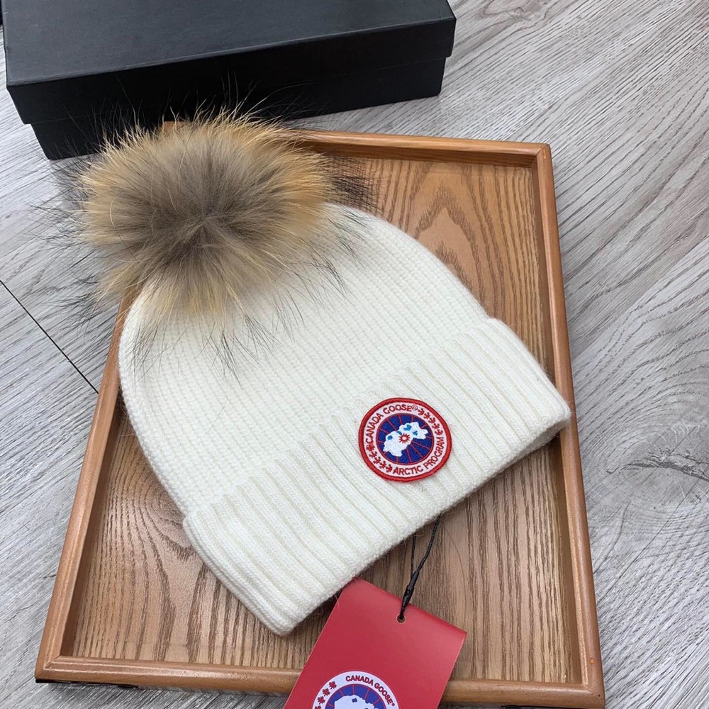 Canada Goose White Beanie with Fur Pom Pom - Picture 2 of 4